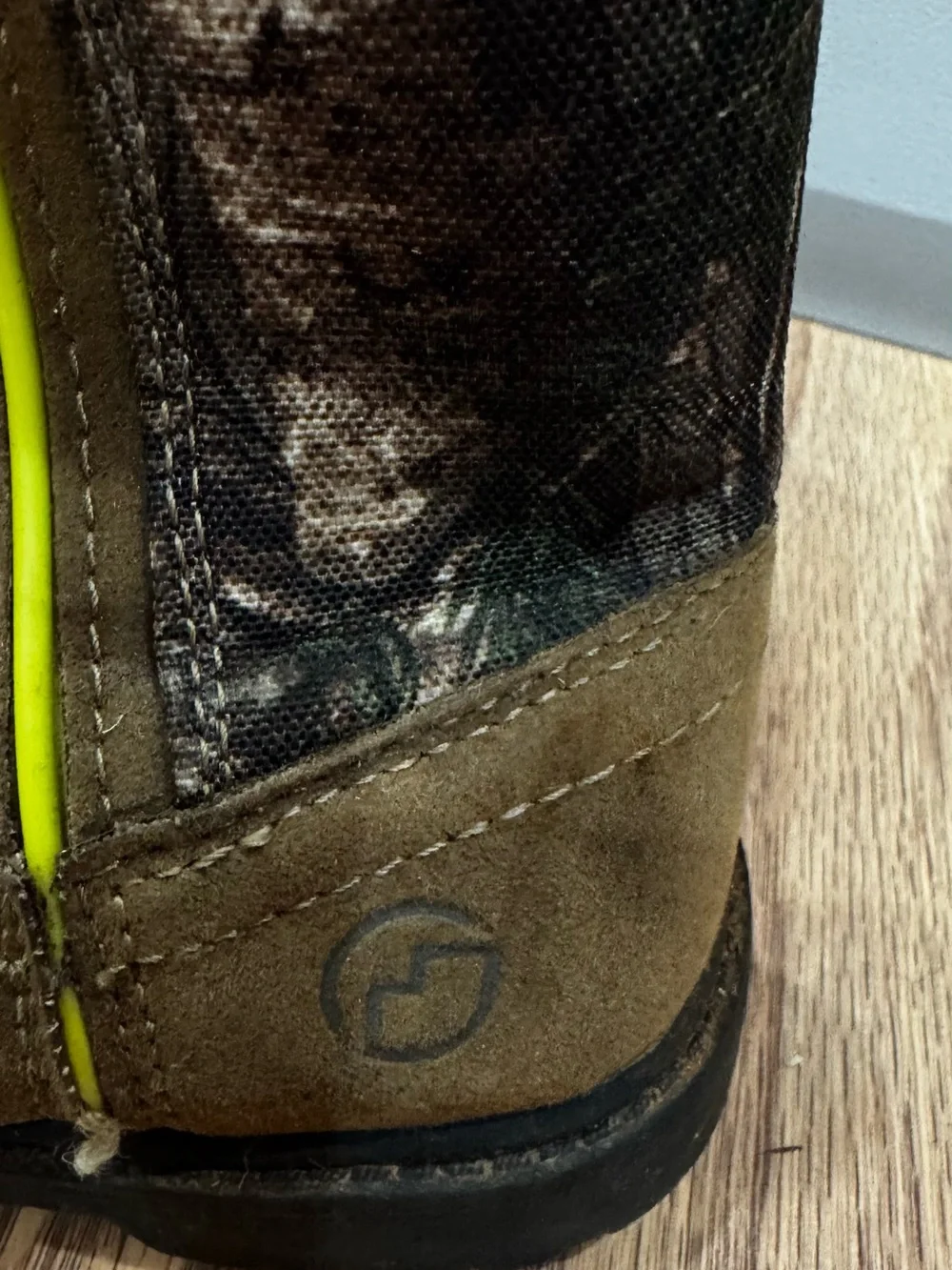 Magellan Outdoors Toddlers' Boone Boots size 12
